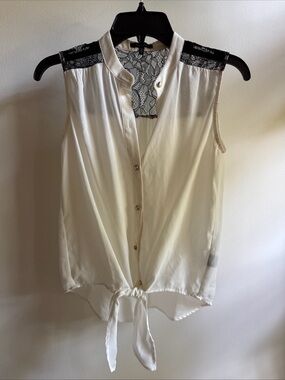 Monteau White Sleeveless Button-Down Top with Black Lace & Tie Front SZ S